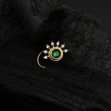 Emerald & Zircon Petals Nose Pin